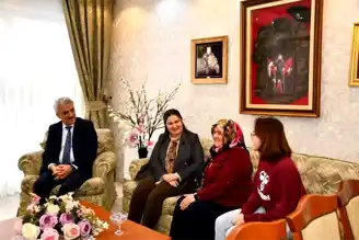 Vali Makas Şehit Ailelerini Ziyaret Etti