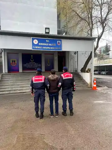 Kırıkkale'de İki Firari Yakalandı