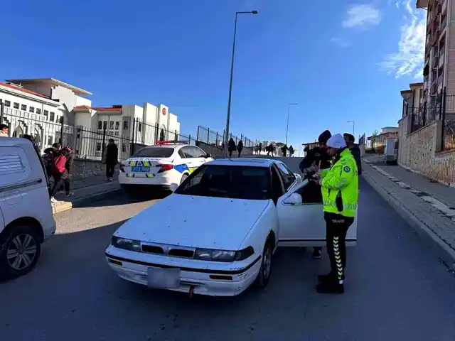 Kırıkkale'de Kapsamlı Güvenlik Operasyonu: 14 Aranan Yakalandı