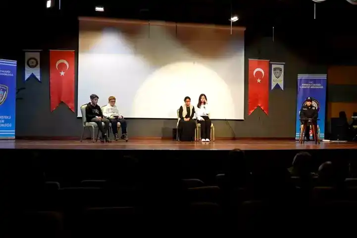 Kırıkkale'de Çocuklar Dolandırıcılığa Karşı Savaş Açtı!